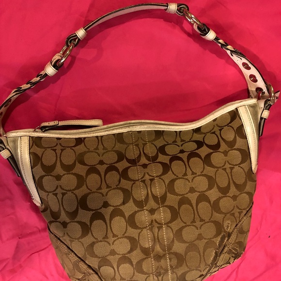 Vintage Signature Coach Hobo - Picture 8 of 8